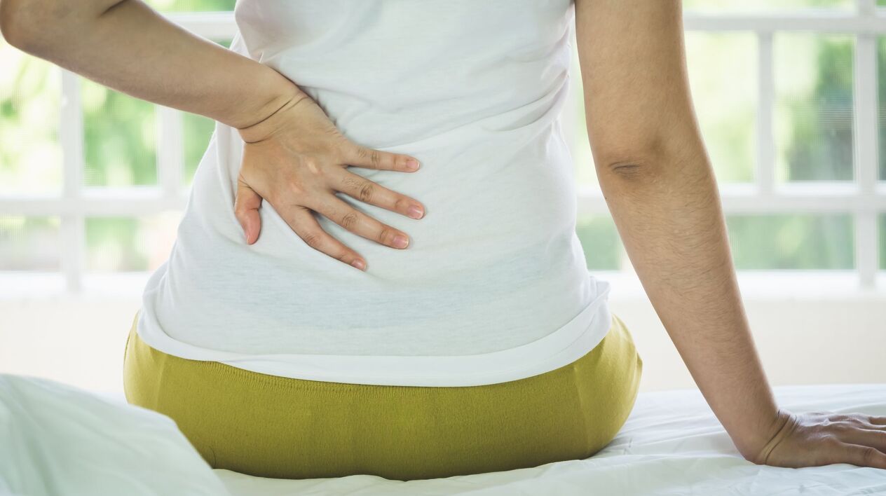 symptoms of back pain