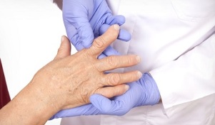 methods of treating pain in the joints of the fingers